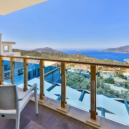 Secluded Luxury With Infinity Pool & Turkish Bath 카스