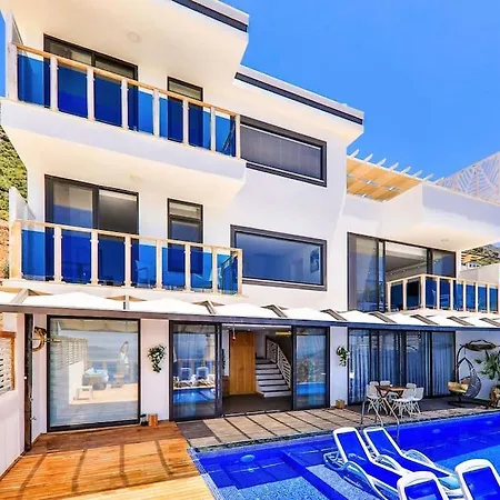 Secluded Luxury With Infinity Pool & Turkish Bath קס