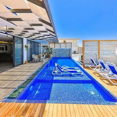 Secluded Luxury With Infinity Pool & Turkish Bath فيلة *